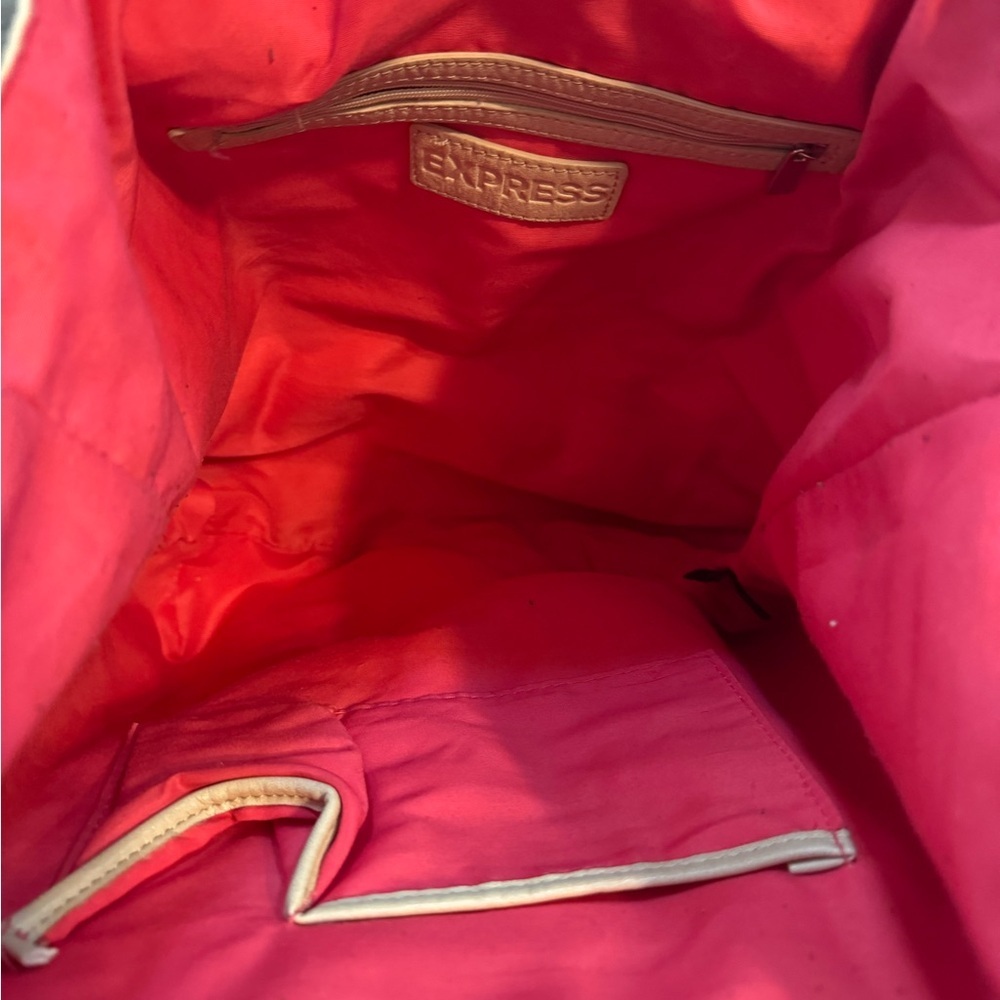 Free with purchase- Beach bag - Picture 2 of 3